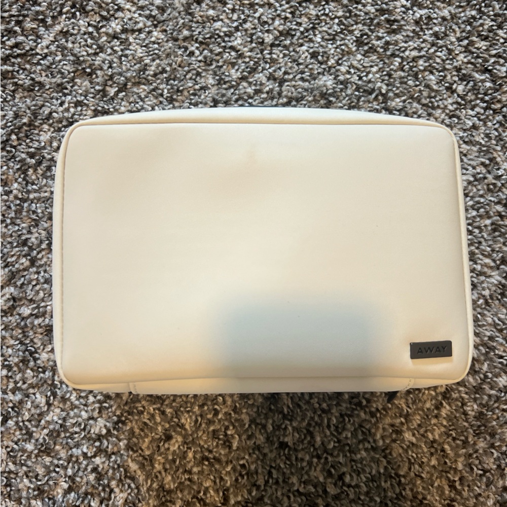 Away White Cosmetic Bag, Small